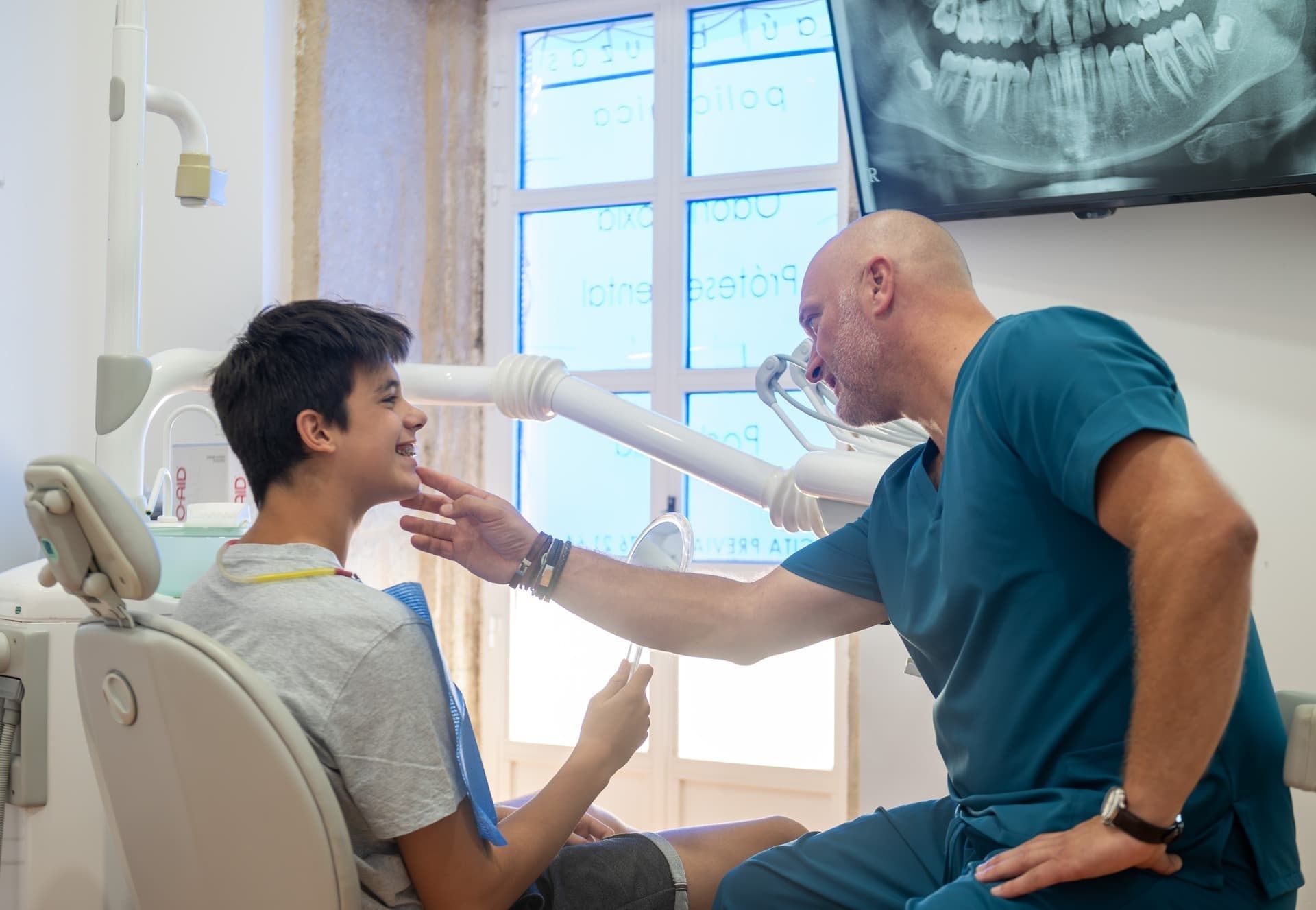 Raúl Bouzas Policlínica