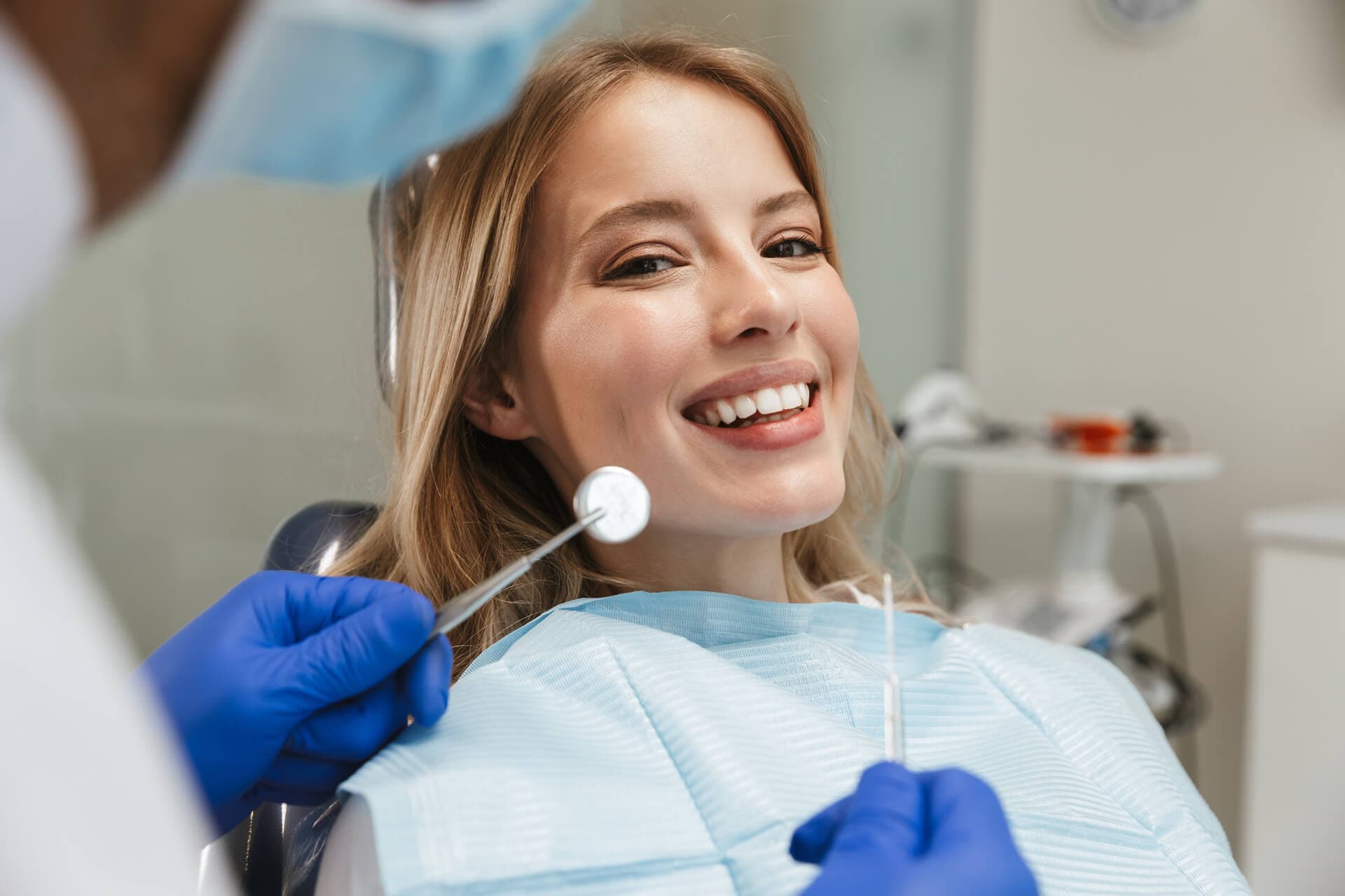  Conozca nuestra clínica dental en Muros